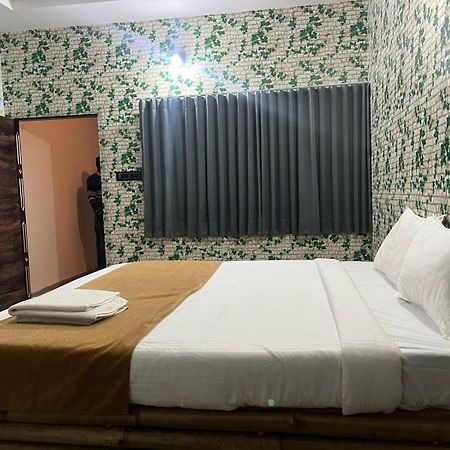 Modhera Sunrise Resort - Tents Bhungas Jungle Restaurants & Candlelight Dining Kalri Экстерьер фото