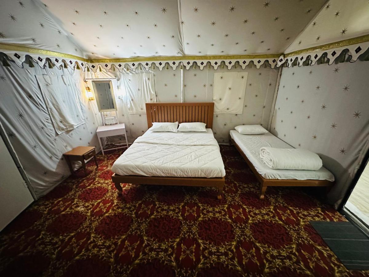 Modhera Sunrise Resort - Tents Bhungas Jungle Restaurants & Candlelight Dining Kalri Экстерьер фото