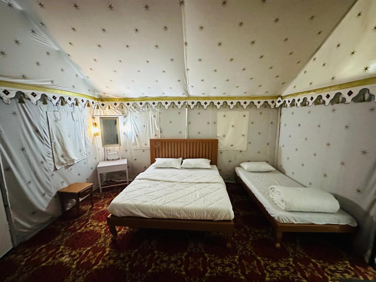 Modhera Sunrise Resort - Tents Bhungas Jungle Restaurants & Candlelight Dining Kalri Экстерьер фото