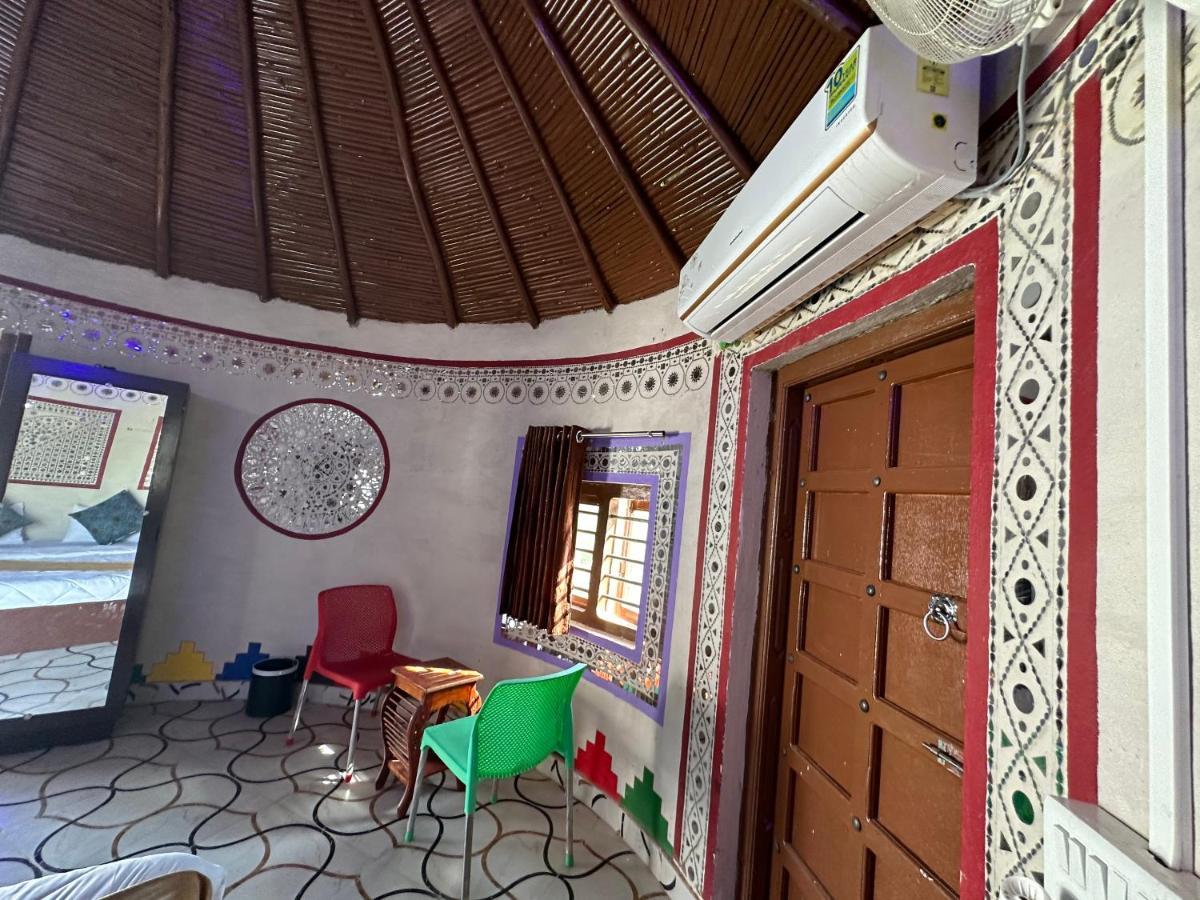 Modhera Sunrise Resort - Tents Bhungas Jungle Restaurants & Candlelight Dining Kalri Экстерьер фото